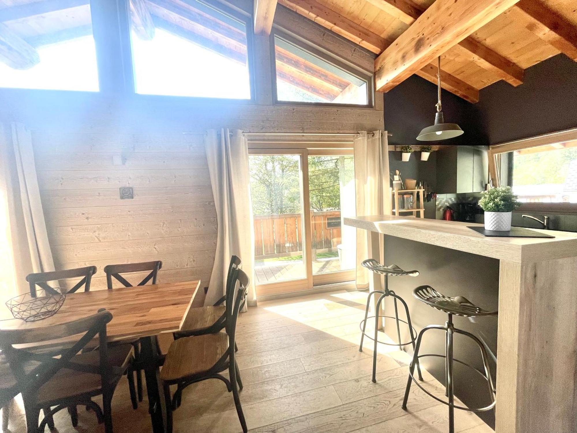 Chalet Le Petit Nicolas, Jacuzzi, Vue Mont Blanc Chamonix Zewnętrze zdjęcie